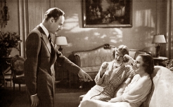 Leslie Howard, Bette Davis and Olivia de Havilland in It's Love I'm After